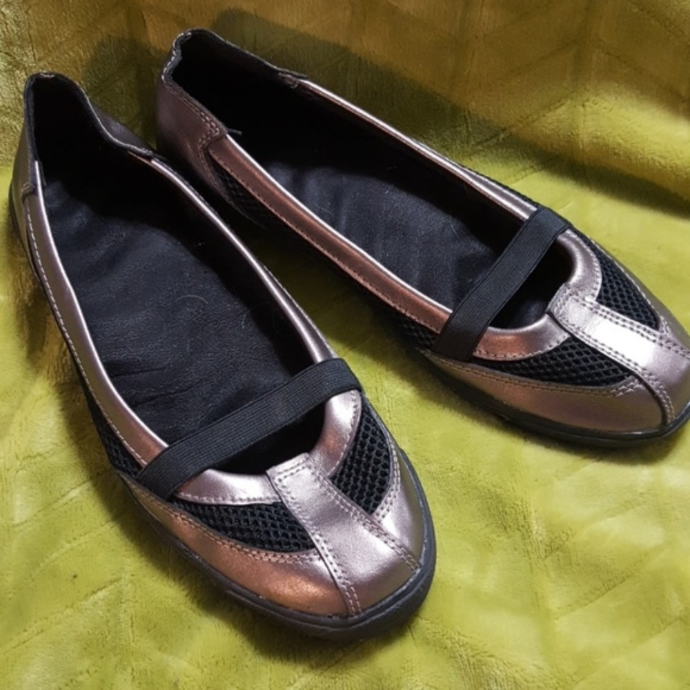 5/$25! Athletic Flats with a feminine touch